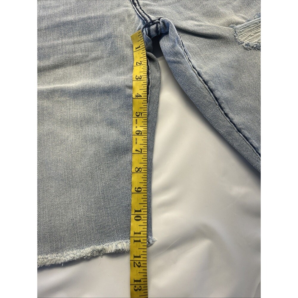 Unavailable - Picture 6 of 11